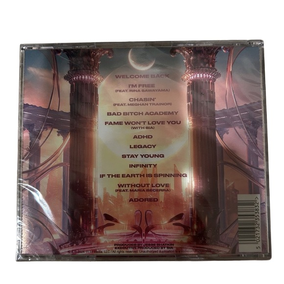 Paris Hilton ICON CD Album - Picture 2 of 2